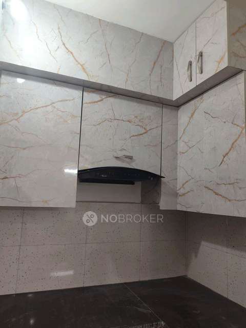 2 BHK Flat for Rent  In Sector 22b