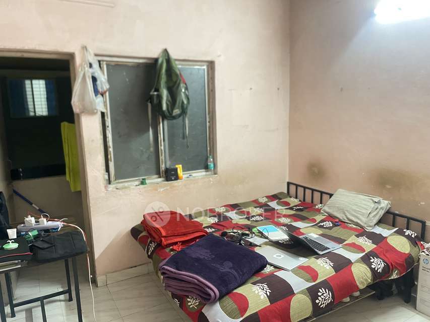 Shared Room for Male In 1 RK  In Wakad