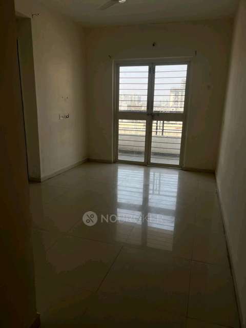 1 BHK Flat In Silver Classic Apartment for Rent  In Narhe