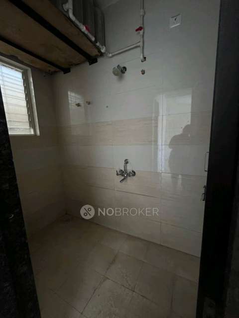 1 BHK Flat In Silver Classic Apartment for Rent  In Narhe