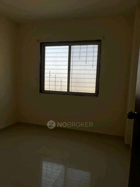 1 BHK Flat In Silver Classic Apartment for Rent  In Narhe