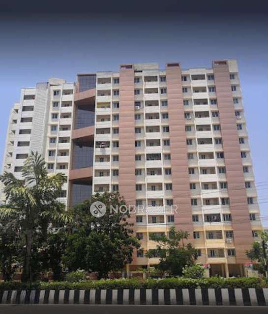 4 BHK Flat In Tnhb Hig Block For Sale  In Adyar