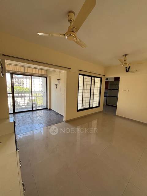 2 BHK Flat In Fifth Avenue, Hadapsar for Rent  In Hadapsar