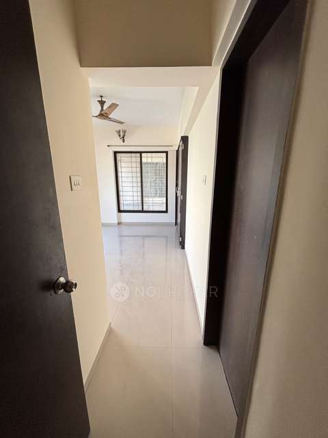 2 BHK Flat In Fifth Avenue, Hadapsar for Rent  In Hadapsar