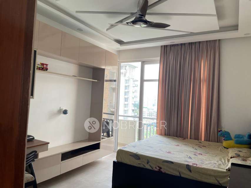 4+ BHK Flat In Ss The Leaf  For Sale  In Sector 85