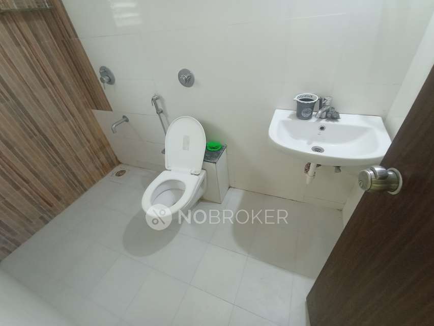 2 BHK Flat In Triaa Hillome for Rent  In Lohegaon