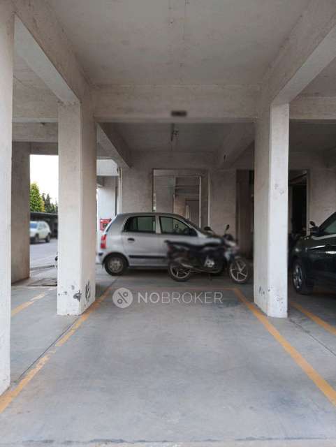 2 BHK Flat In Kushal Swarnali for Rent  In Kharabwadi