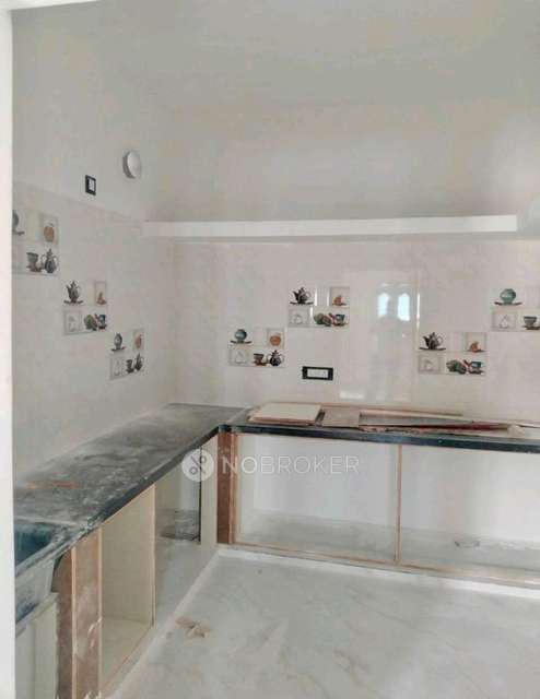 4+ BHK Flat For Sale  In Attibele