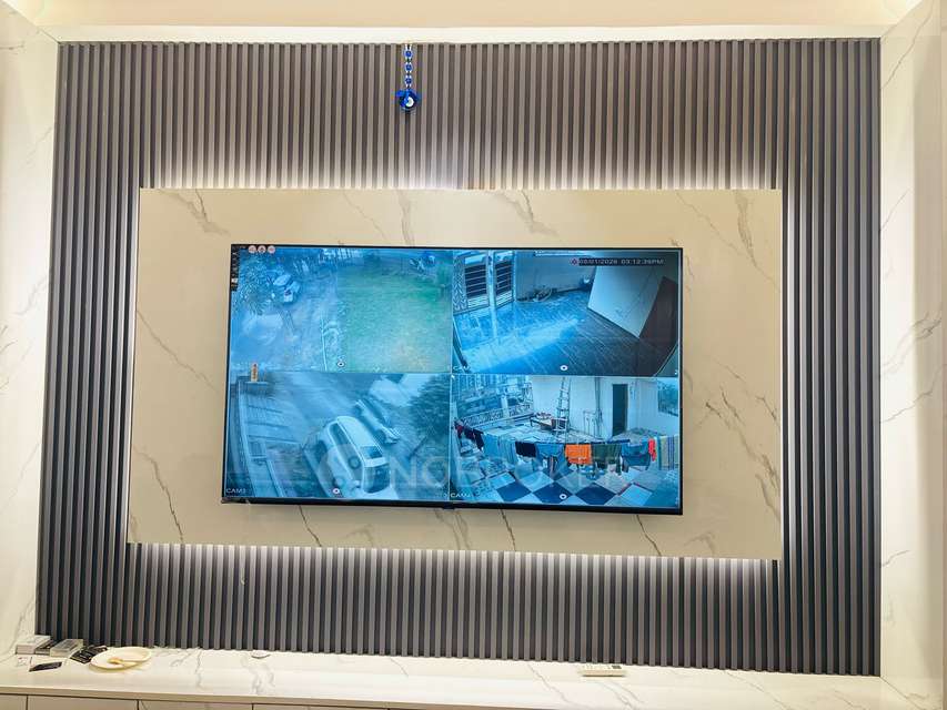 PG for Anyone in Sector 70