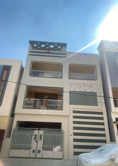 4+ BHK House For Sale  In Horamavu