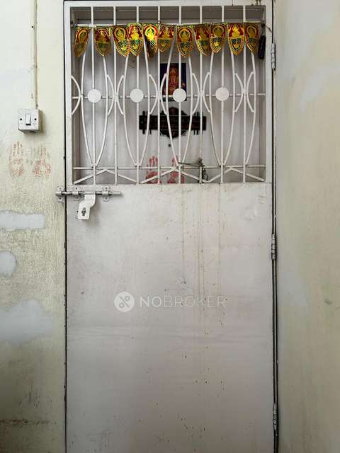 2 BHK Flat In Plot7 for Rent In Gananjay Society Unit No 1. Plot No 7