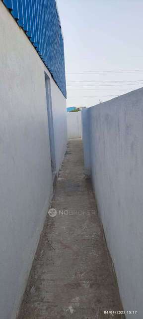 Godown/Warehouse in 56q4+qvp, Athivakkam, Grant Lyon, Red Hills, Chennai, Alinjivakkam, Tamil Nadu 600052, India, Chennai for sale 