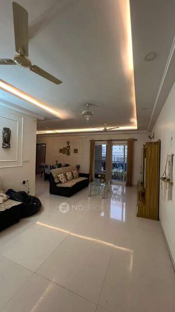 Single Room for Female In 3 BHK  In Divyasree Republic Of Whitefield In Whitefield