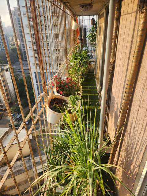 2 BHK Flat In Romell Diva For Sale  In Malad West