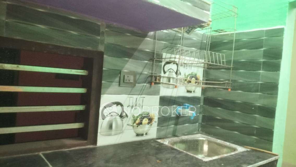 1 BHK House for Rent  In Sector 52