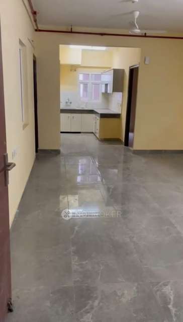 2 BHK Flat In Sg Shikhar Height, Siddhartha Vihar for Rent  In Siddhartha Vihar