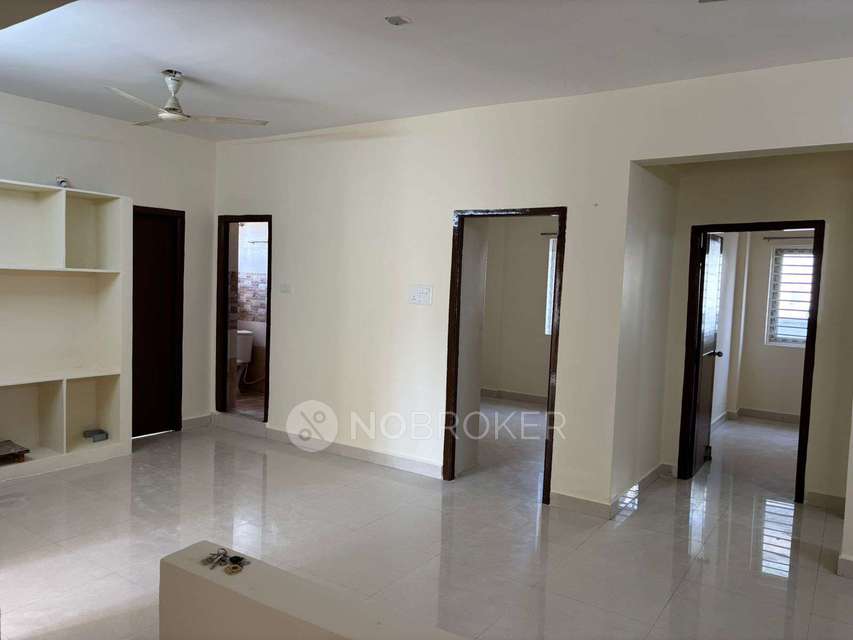 3 BHK Flat In Sri Lakshmi Gayathri for Rent  In Miyapur