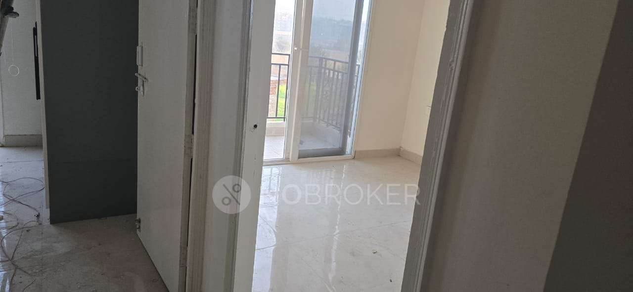 3 BHK Flat In Signature Global Golf Greens for Rent  In Sector 79