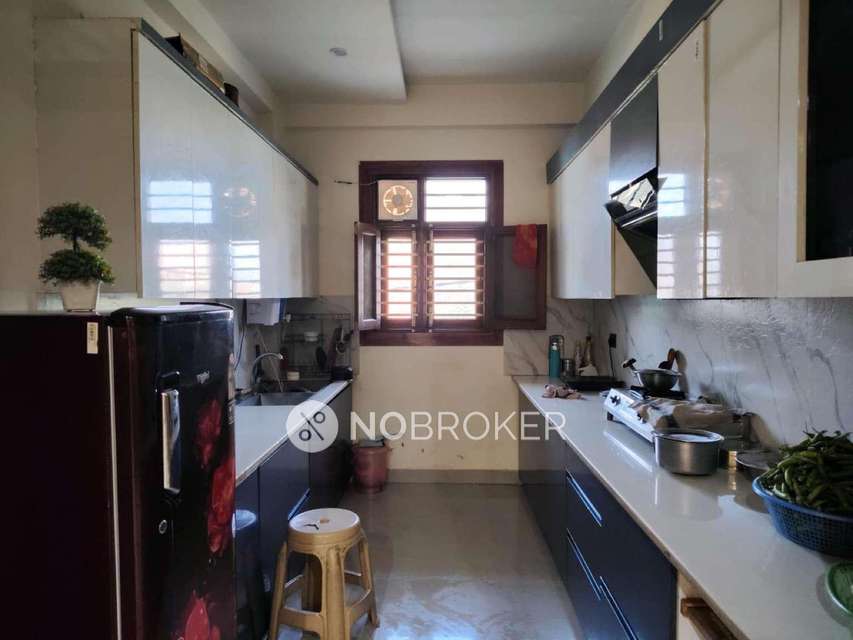 3 BHK Flat In Golden Avenue Shouryapuram For Sale  In Shahpur Bamheta
