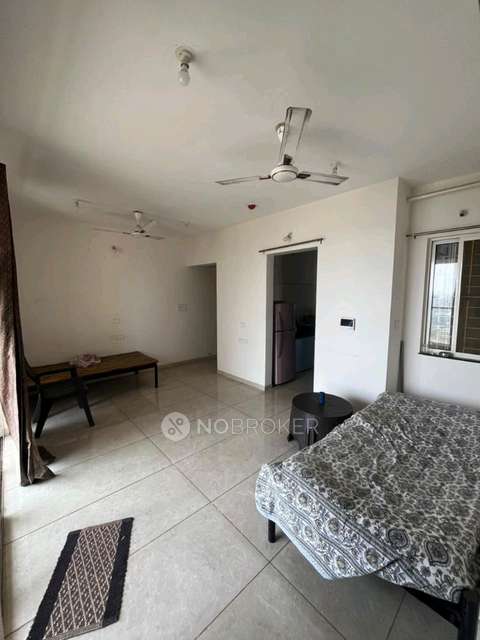 Single Room for Male In 3 BHK  In Yashwin Supernova In Wakad