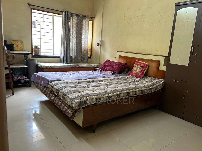 Shared Room for Female In 3 BHK  In Shailendra Housing Society, Wadarvadi In Wadarvadi