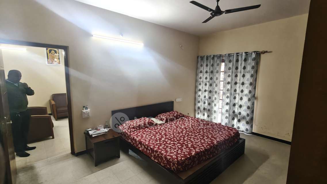 3 BHK Flat In Pearl Palace Apartments, Jayamahal For Sale  In Jayamahal