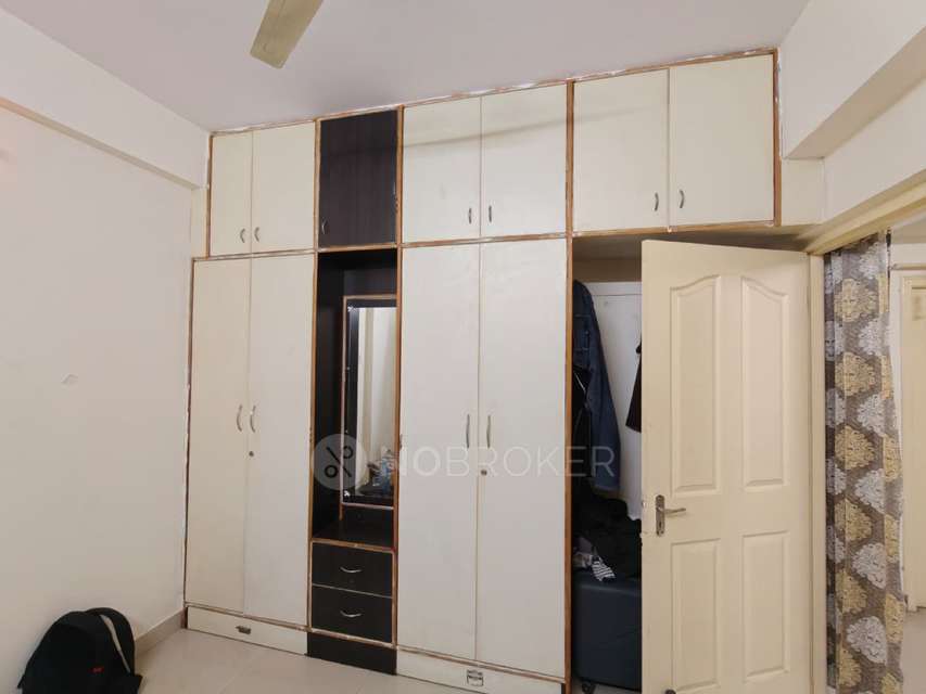 2 BHK Flat In Kormangala 8th Block Rd. for Rent  In Koramangala