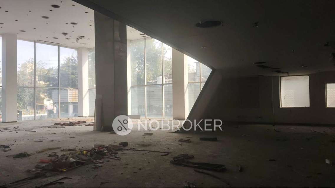 Industrial Building in Sector 8, Noida for sale 