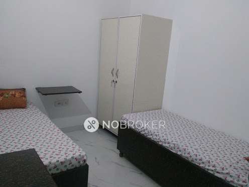 4+ BHK Flat For Sale In Alipur