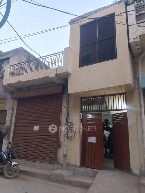 Industrial Building in Sector 10, Gurgaon for Rent 