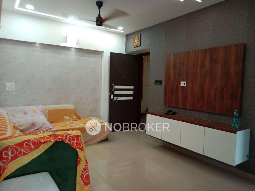 2 BHK Flat In Siddhi Nisarg Housing Society For Sale  In Wakad