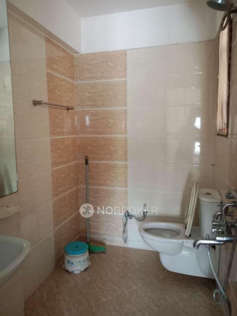 2 BHK Flat In Siddhi Nisarg Housing Society For Sale  In Wakad