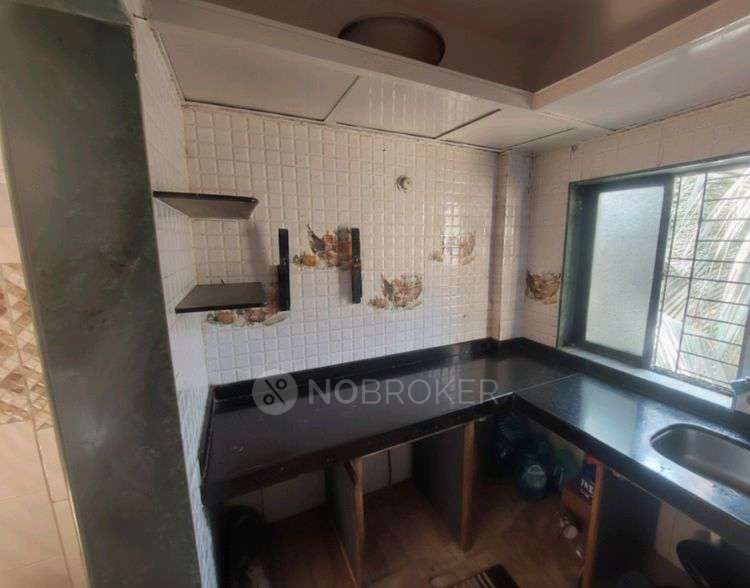 Single Room for Female In 1 BHK  In Na In Seawoods