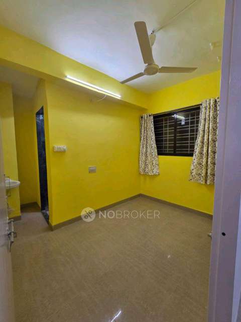 2 BHK Flat In Nilkamal Apartment Shaniwar Peth For Sale  In Rasoi Dining Hall