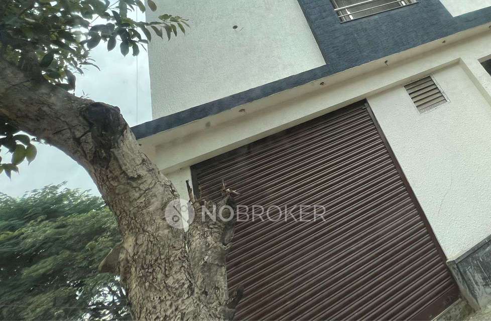 Shop in  Indiranagar, Bangalore for Rent 