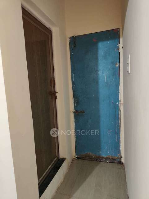 1 BHK House for Rent  In Ambika Mini Market (?????? ???? ???????)