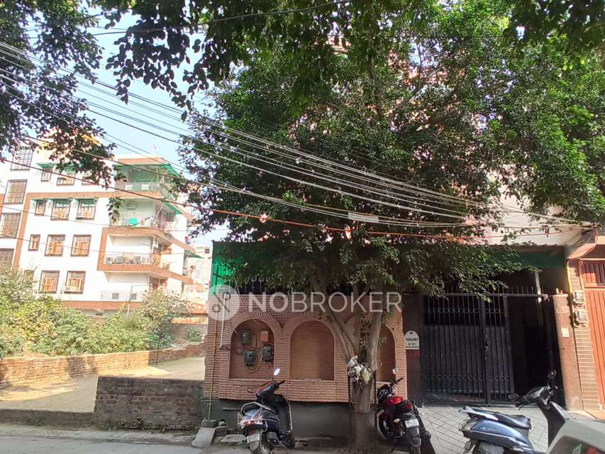 3 BHK Flat In Mohan Garden For Sale  In Dwarka,delhi,