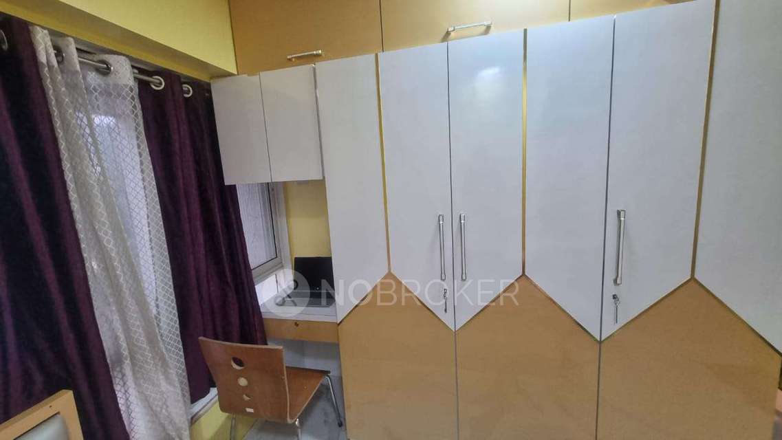 1 BHK Flat In Blumen  For Sale  In Vikhroli West