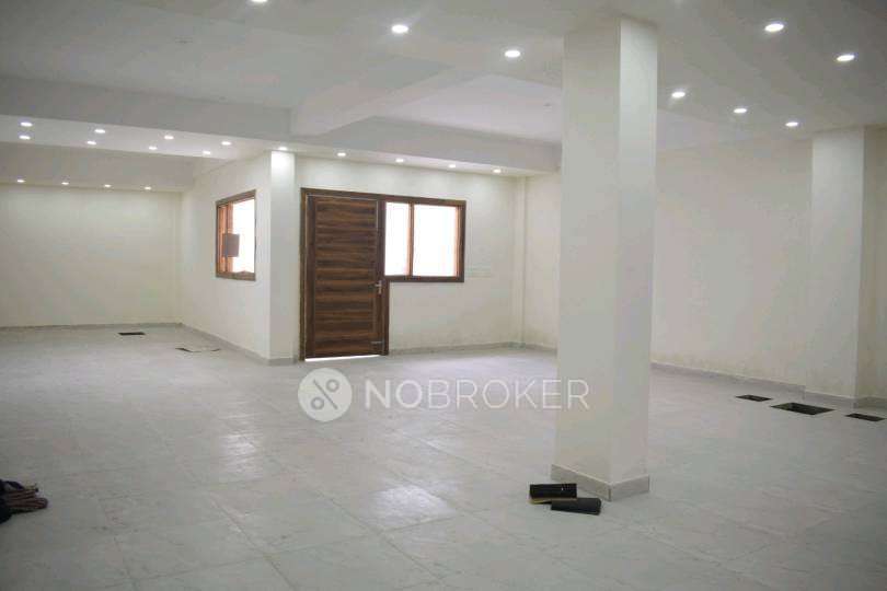 Godown/Warehouse in Sector 10, Gurgaon for sale 