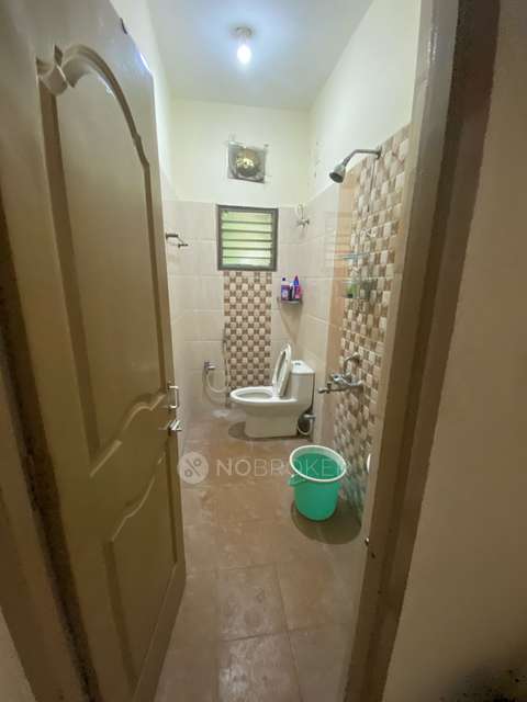 2 BHK Flat In Karunya Flats For Sale  In Vengaivasal