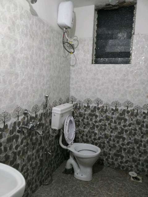 Single Room for Female In 2 BHK  In Paksha Apartment In Wadgaon Sheri