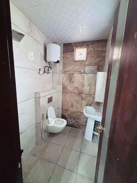 4+ BHK Flat In Sector 42 For Sale  In Sector 42