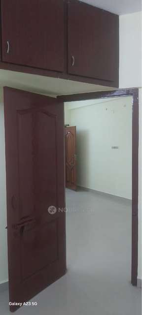 2 BHK Flat In Sai Lakshmi for Rent  In Selaiyur
