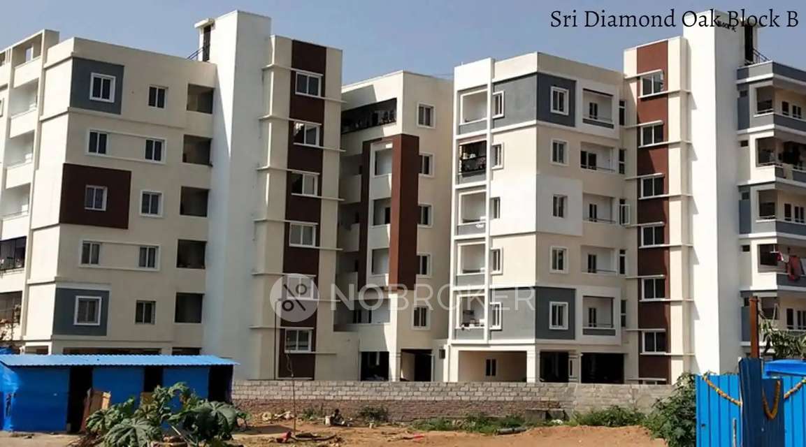 3 BHK Flat In Diamond Oak Apartment  For Sale  In  Gulmohar Park Colony