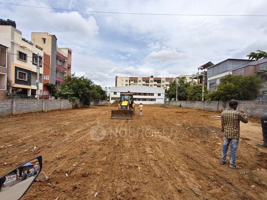 Godown/Warehouse in Hennur Gardens, Bangalore for Rent 