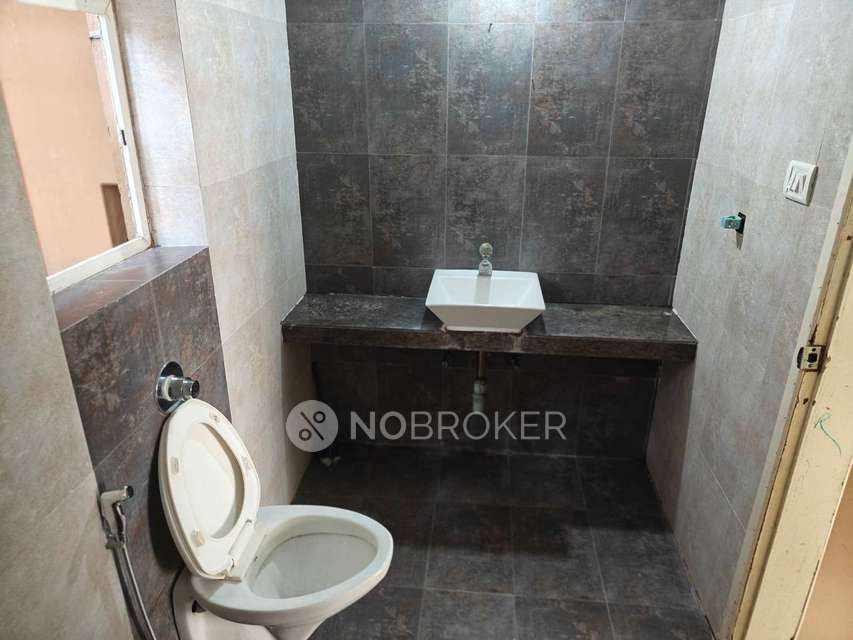 2 BHK Flat In Sheth Beverly Hills for Rent  In Hinjawadi