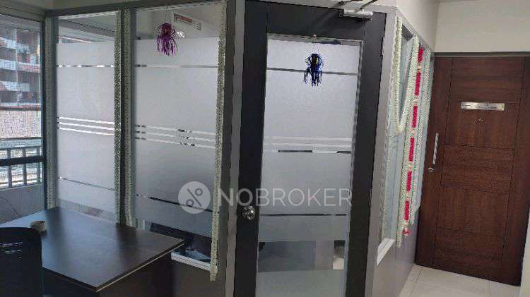 Office Space in 204 Blue Paradise, Pune for Rent 