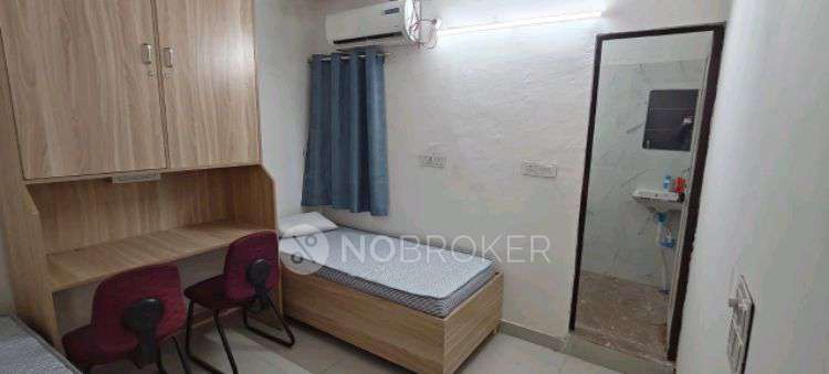 PG for Girls in Shutter Wali Gali