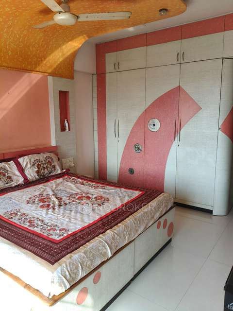 2 BHK Flat In Upvan Tower, Malad East For Sale  In Malad East