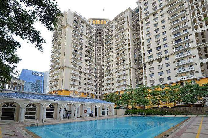Shared Room for Female In 4 BHK  In Belware Park In Gurugram
